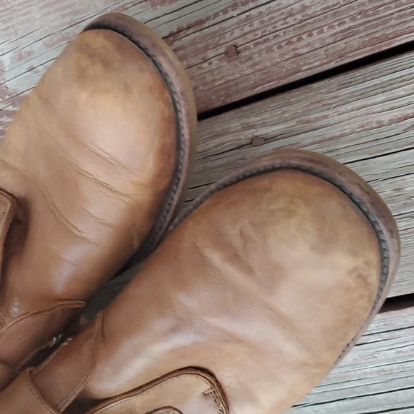 Ugg Australia Mens Classic High Top Buckle Leather Ankle Booties sz 10 - Picture 5 of 13